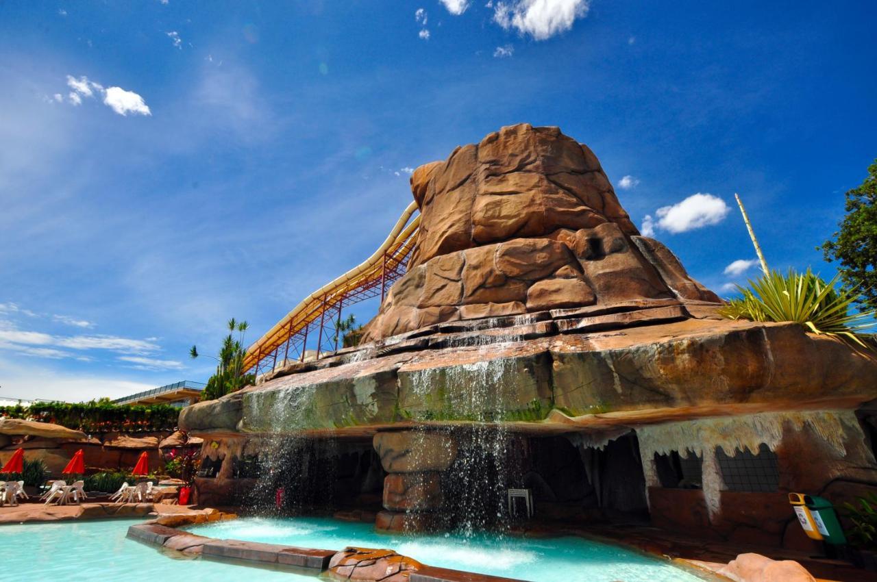 Spazzio Diroma Com Acesso Ao Acqua Park, Splash E Slide Caldas Novas Exterior foto