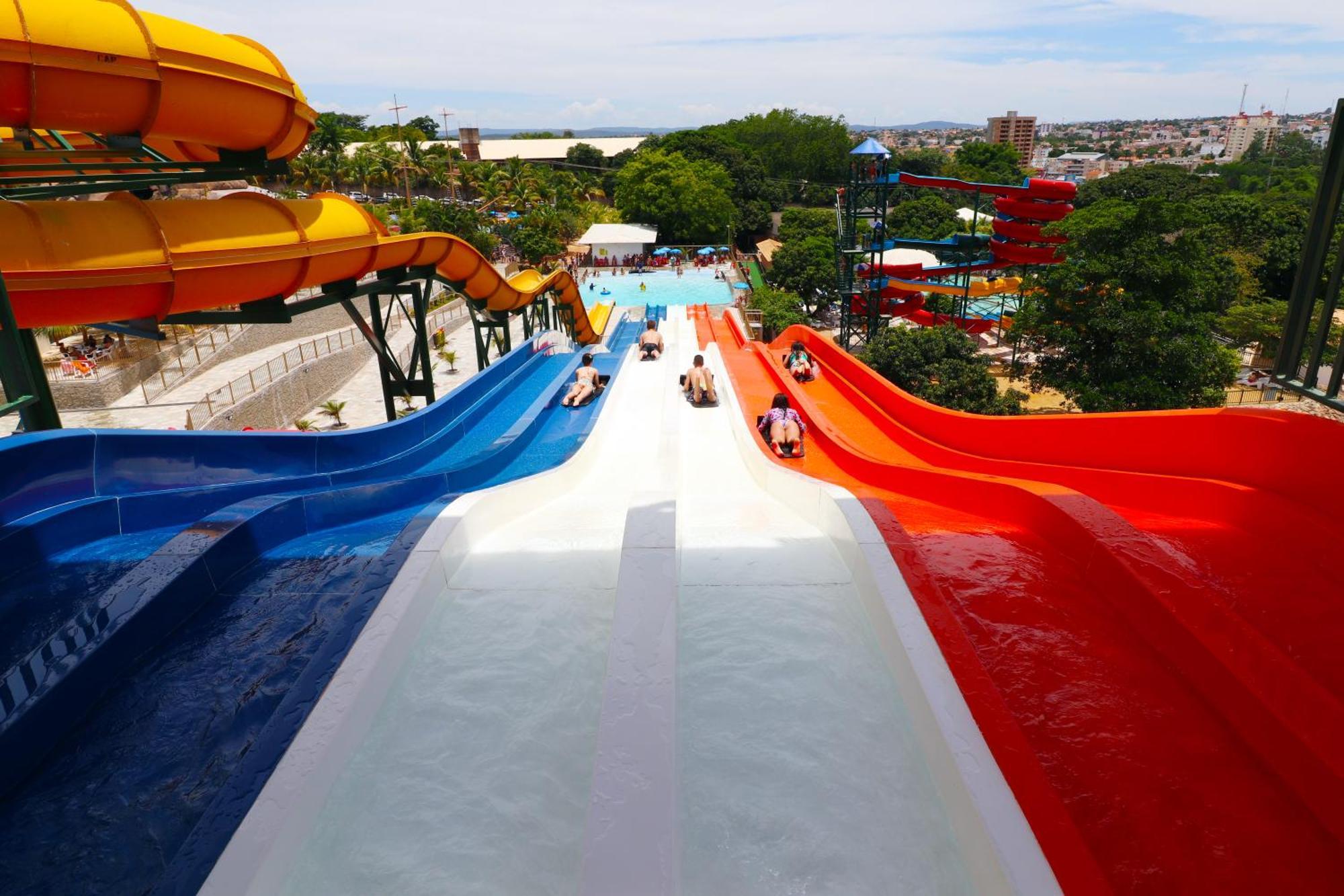 Spazzio Diroma Com Acesso Ao Acqua Park, Splash E Slide Caldas Novas Exterior foto